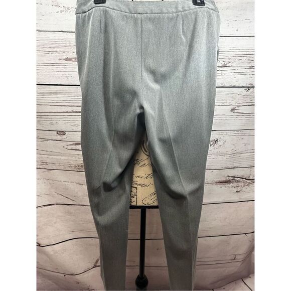 Liz Claiborne Sloane Petite‎ Womens Gray Dress Pants Size 10 - Picture 2 of 5